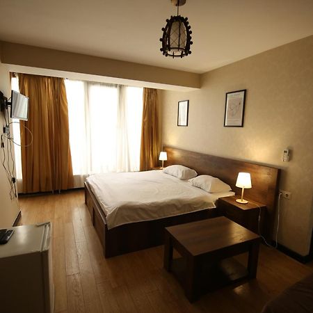 Dream Sky Hotel Tbilisi Bagian luar foto