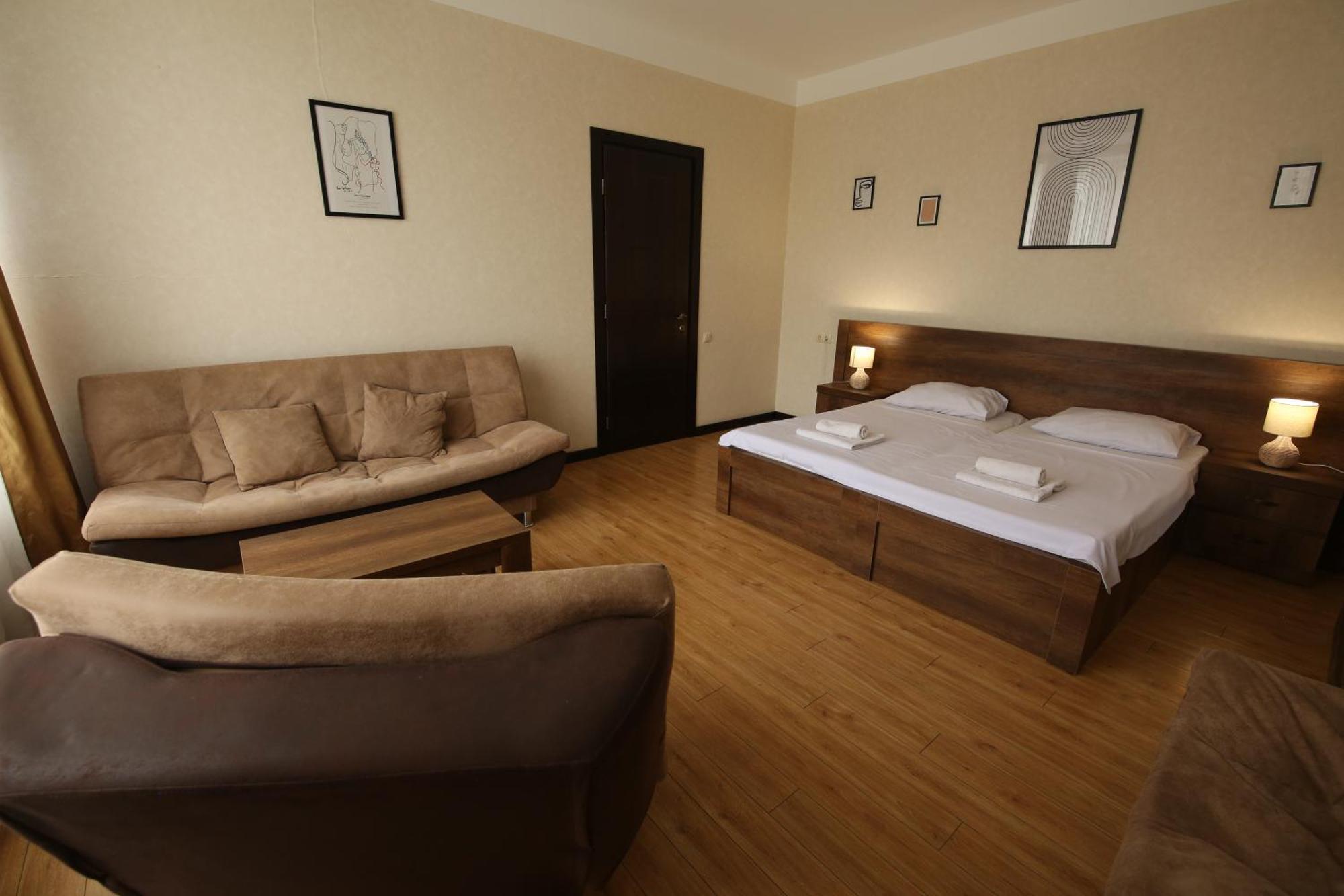Dream Sky Hotel Tbilisi Bagian luar foto