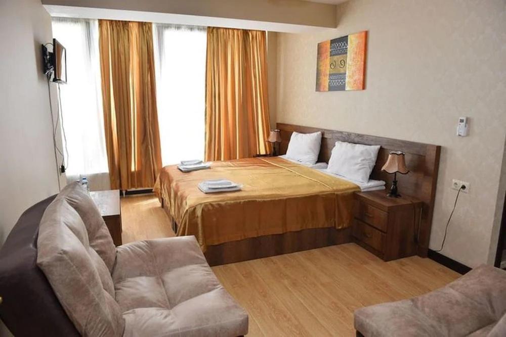 Dream Sky Hotel Tbilisi Bagian luar foto